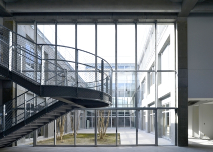 カーテンウォール工事