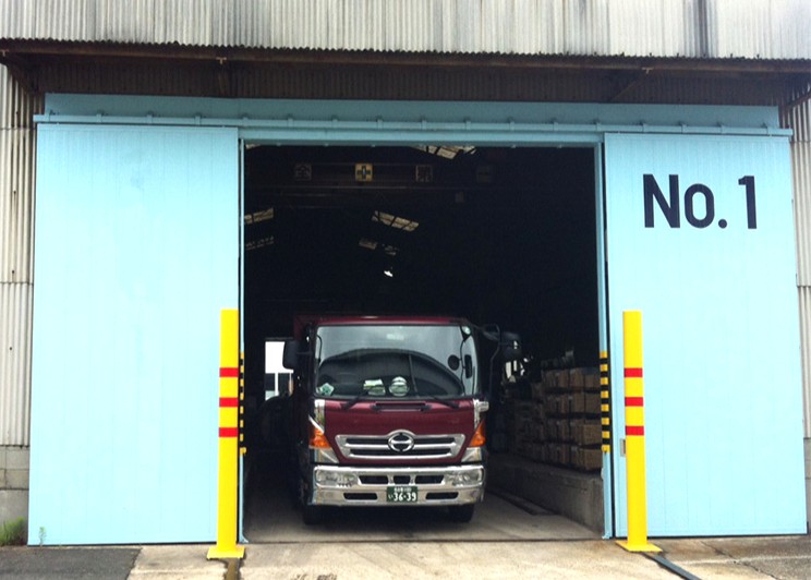 ハンガードア改修工事