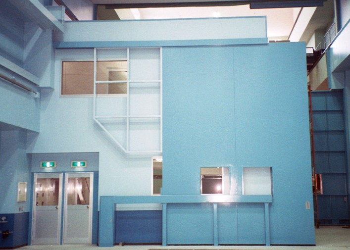 間仕切り大型扉