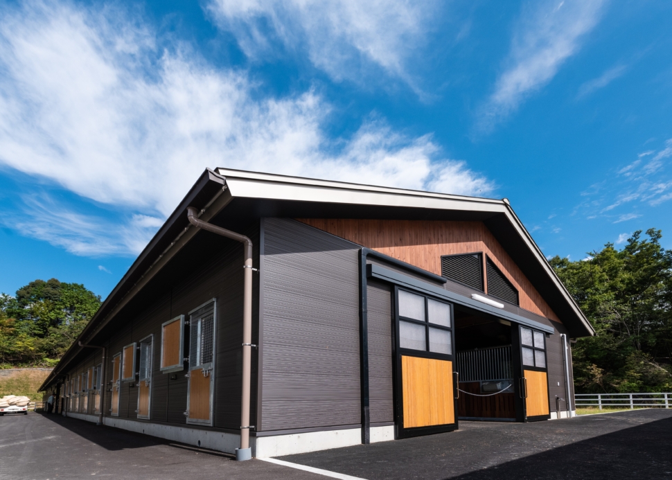 厩舎・馬房　製作施工